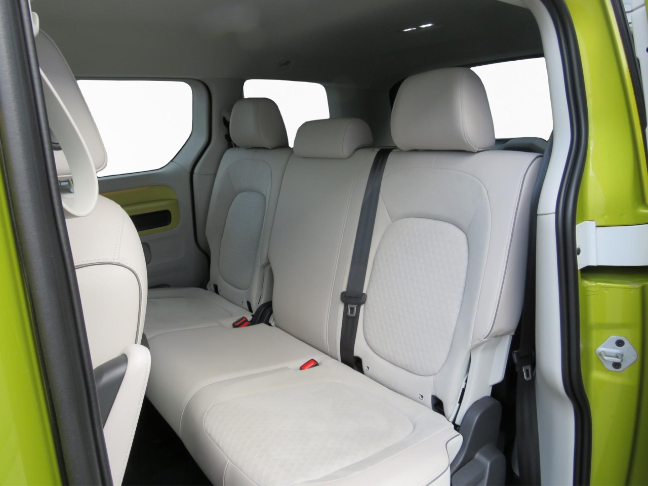 VOLKSWAGEN ID.Buzz Pro Design 150 kW Klima AHK Navi ZV - Car: picture 5 VOLKSWAGEN ID.Buzz Pro Design 150 kW Klima AHK Navi ZV - Car: picture 5