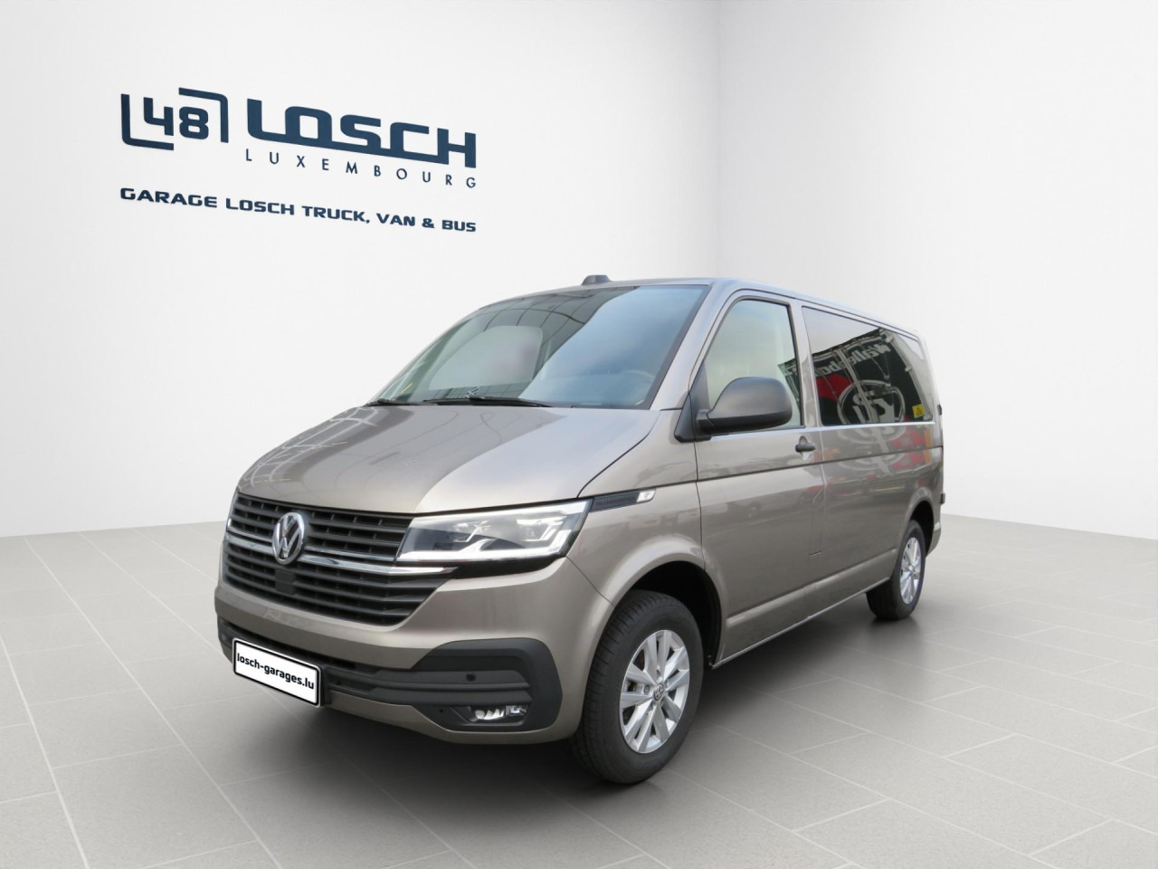 VOLKSWAGEN T6.1 Transporter Trendline 2.0 TDI Kasten Euro6 ZV - Small van: picture 1 VOLKSWAGEN T6.1 Transporter Trendline 2.0 TDI Kasten Euro6 ZV - Small van: picture 1