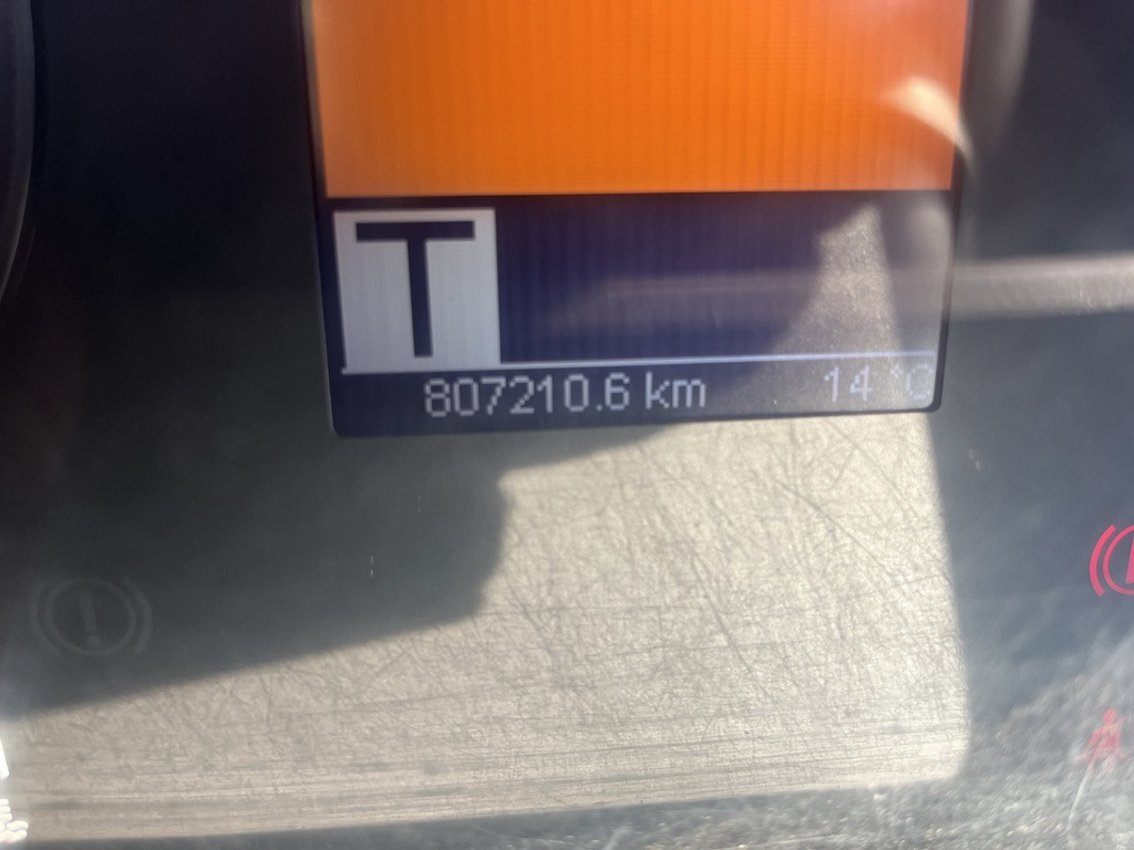 Curtainsider truck Scania P230 4x2 Curtain side: picture 8 Curtainsider truck Scania P230 4x2 Curtain side: picture 8