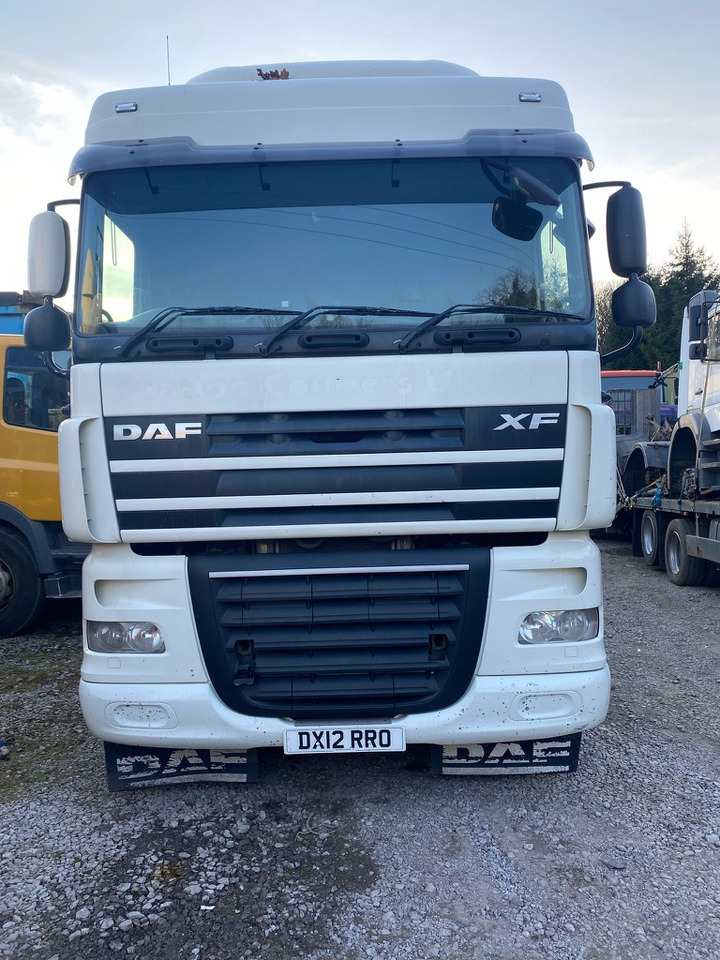 Daf 105XF 460 6x2 Tractor Unit - Tractor unit: picture 3 Daf 105XF 460 6x2 Tractor Unit - Tractor unit: picture 3