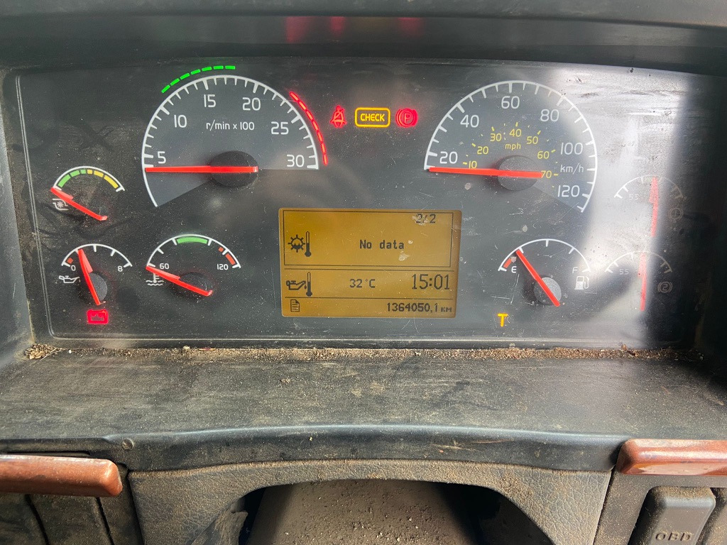 Tow truck Volvo FM9 340 6x2 Rigid: picture 6