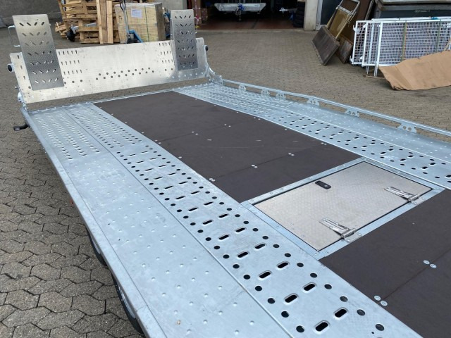 Brian James T Transporter, 231-5522-35-3-10, 5500 x 2240 mm, 3,5 to. kippbar mit Auffahrrampe - Autotransporter trailer: picture 5 Brian James T Transporter, 231-5522-35-3-10, 5500 x 2240 mm, 3,5 to. kippbar mit Auffahrrampe - Autotransporter trailer: picture 5