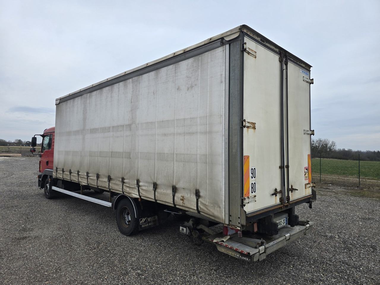 MAN TGL 12.250 - Curtainsider truck: picture 5 MAN TGL 12.250 - Curtainsider truck: picture 5