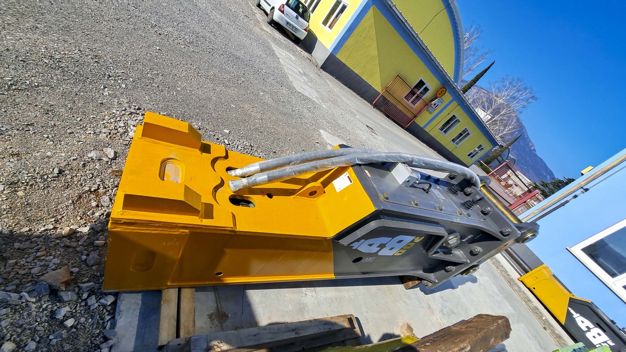 BAT 700 for 50-60 ton excavators - Hydraulic hammer for Excavator: picture 4 BAT 700 for 50-60 ton excavators - Hydraulic hammer for Excavator: picture 4