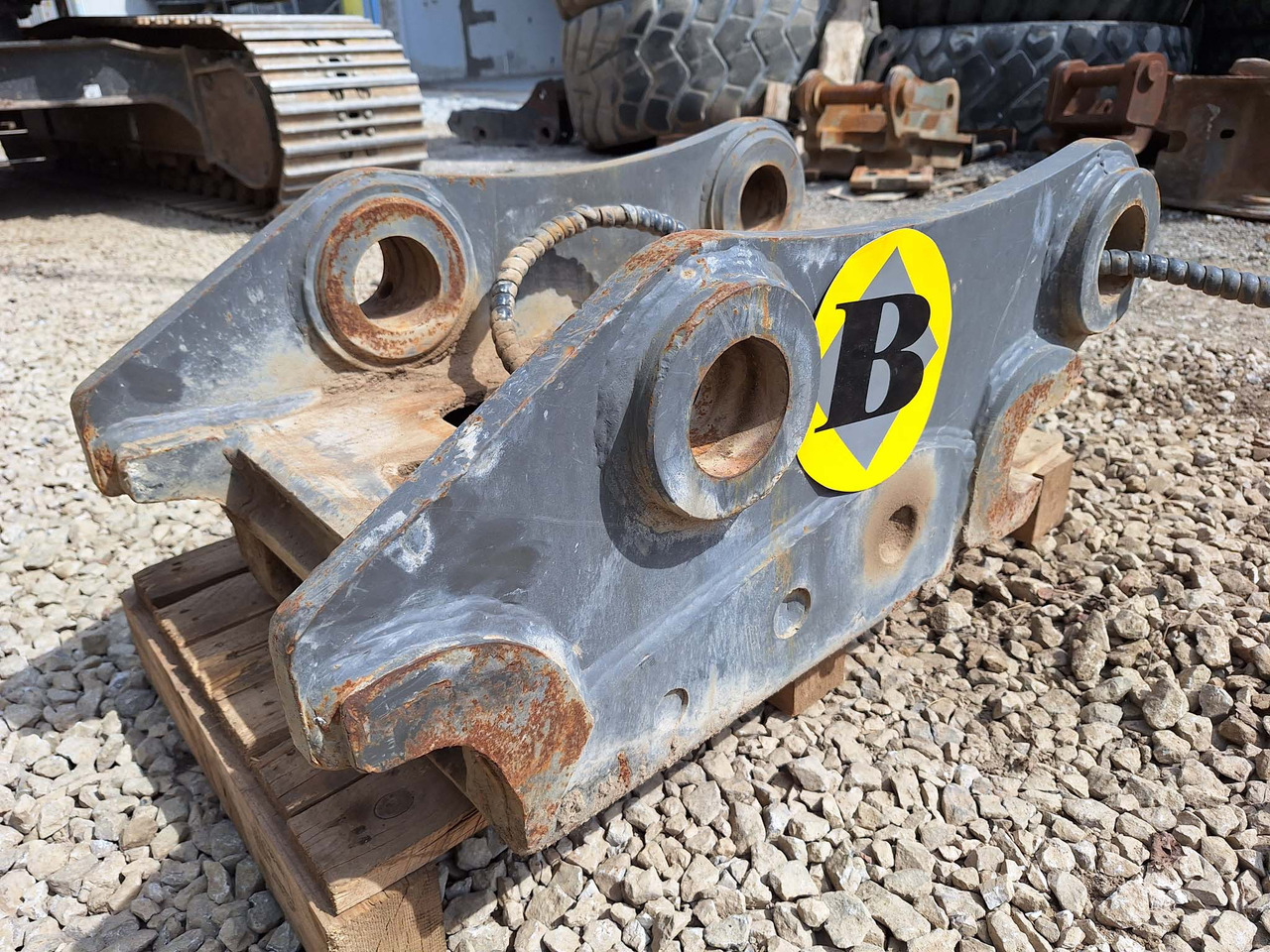 Balavto S70 Volvo EC220D - Quick coupler for Construction machinery: picture 1 Balavto S70 Volvo EC220D - Quick coupler for Construction machinery: picture 1