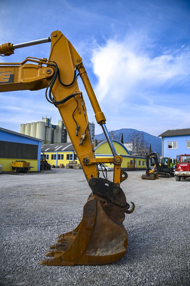 CASE CX240B leasing CASE CX240B: picture 12