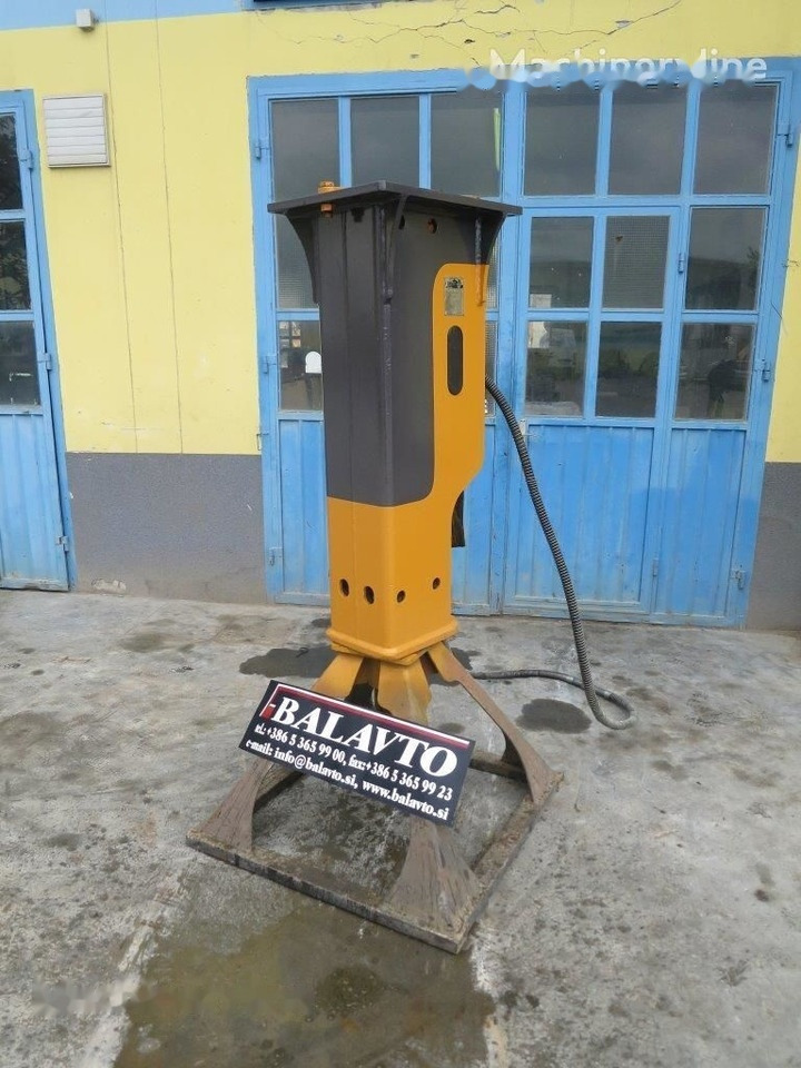 D&A 130V - Hydraulic hammer: picture 1 D&A 130V - Hydraulic hammer: picture 1