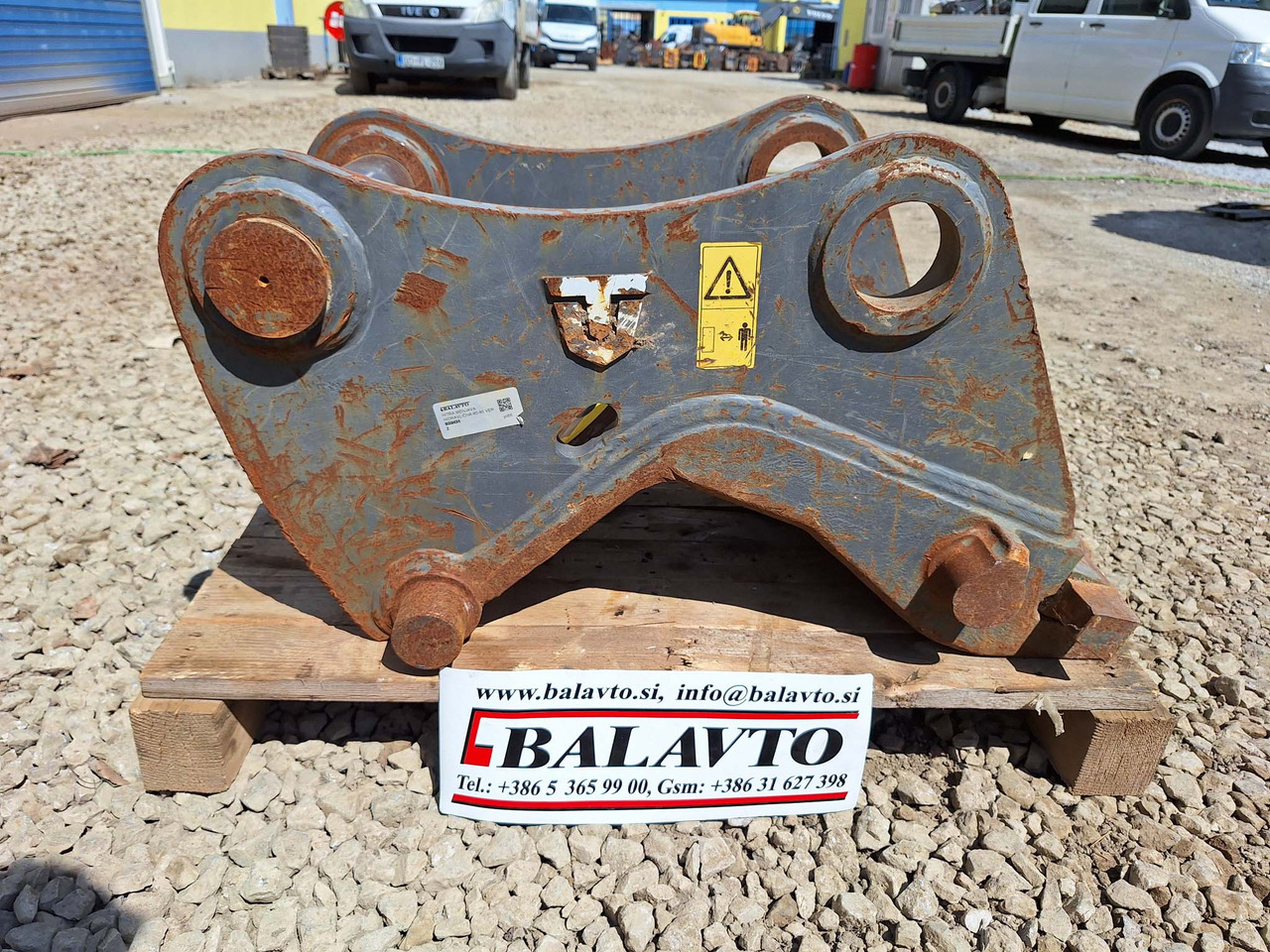 Trevi Benne hydraulic ARI Verachtert Volvo EC220E - Quick coupler for Construction machinery: picture 1 Trevi Benne hydraulic ARI Verachtert Volvo EC220E - Quick coupler for Construction machinery: picture 1