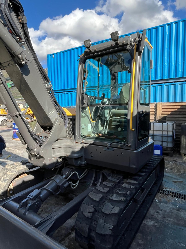 VOLVO ECR88D - Mini excavator: picture 3 VOLVO ECR88D - Mini excavator: picture 3