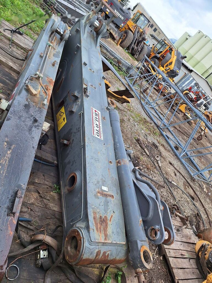 Volvo dipper arm Volvo EC460C - Boom for Excavator: picture 2 Volvo dipper arm Volvo EC460C - Boom for Excavator: picture 2