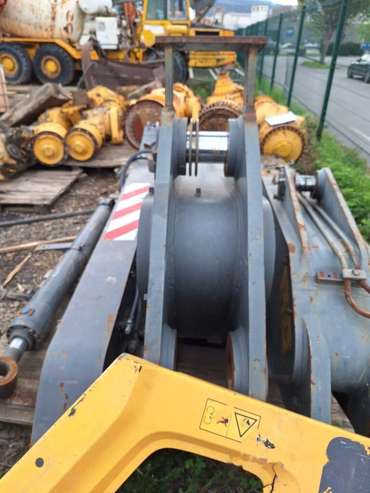 Volvo dipper arm Volvo EC460C - Boom for Excavator: picture 4 Volvo dipper arm Volvo EC460C - Boom for Excavator: picture 4