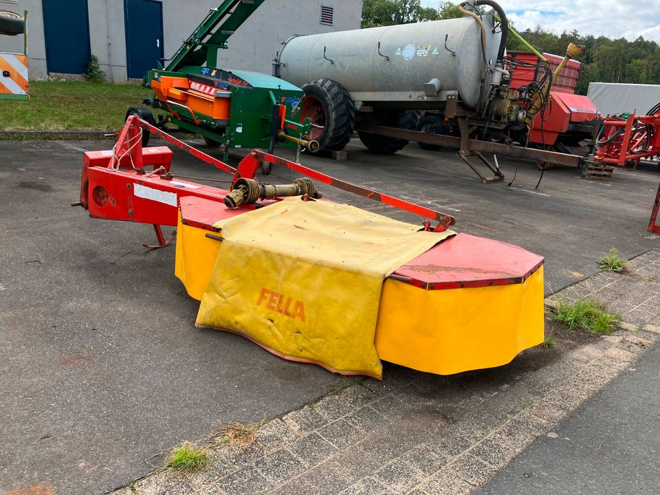 Heckmähwerk Fella KM 187 Trommelmäher 1,80m - Mower: picture 3 Heckmähwerk Fella KM 187 Trommelmäher 1,80m - Mower: picture 3