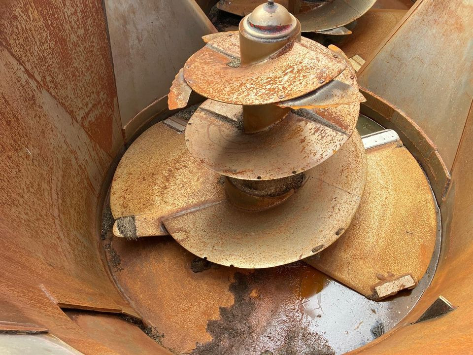 Forage mixer wagon Trioliet Futtermischwagen Solomix 2 20 VLHT: picture 16