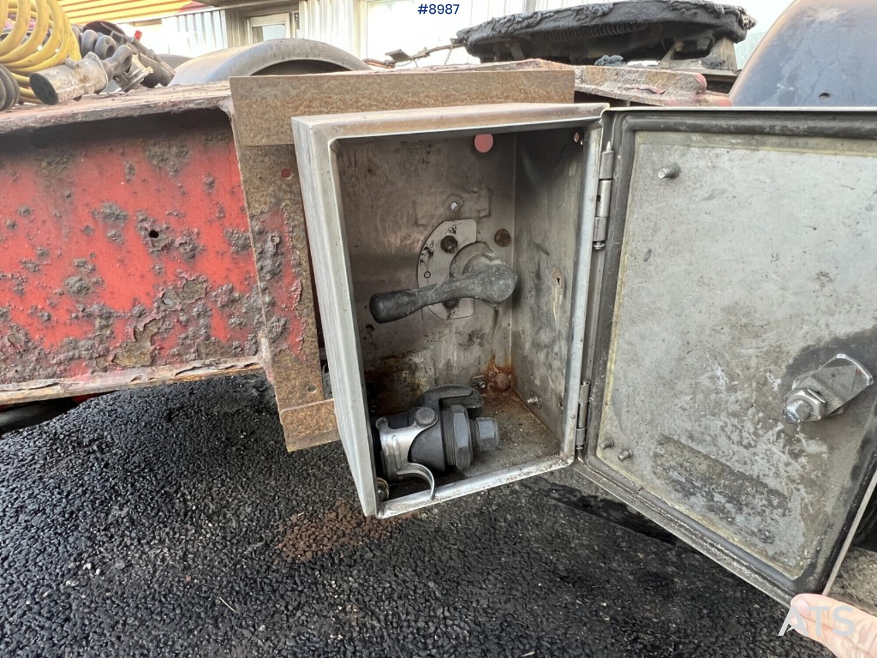 Dolly trailer Dolly Renders: picture 14