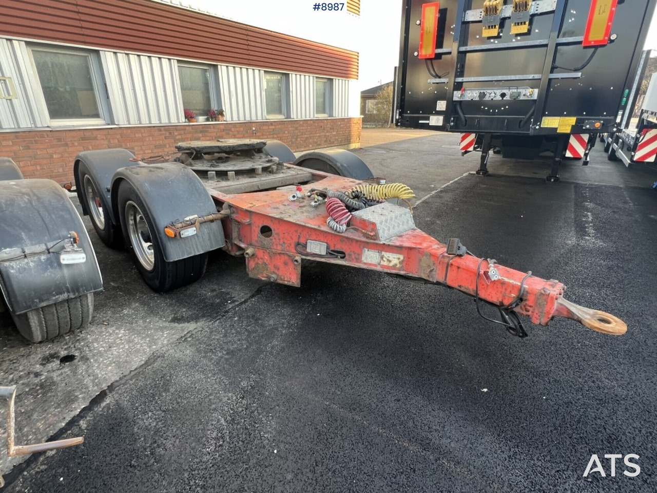 Dolly trailer Dolly Renders: picture 8