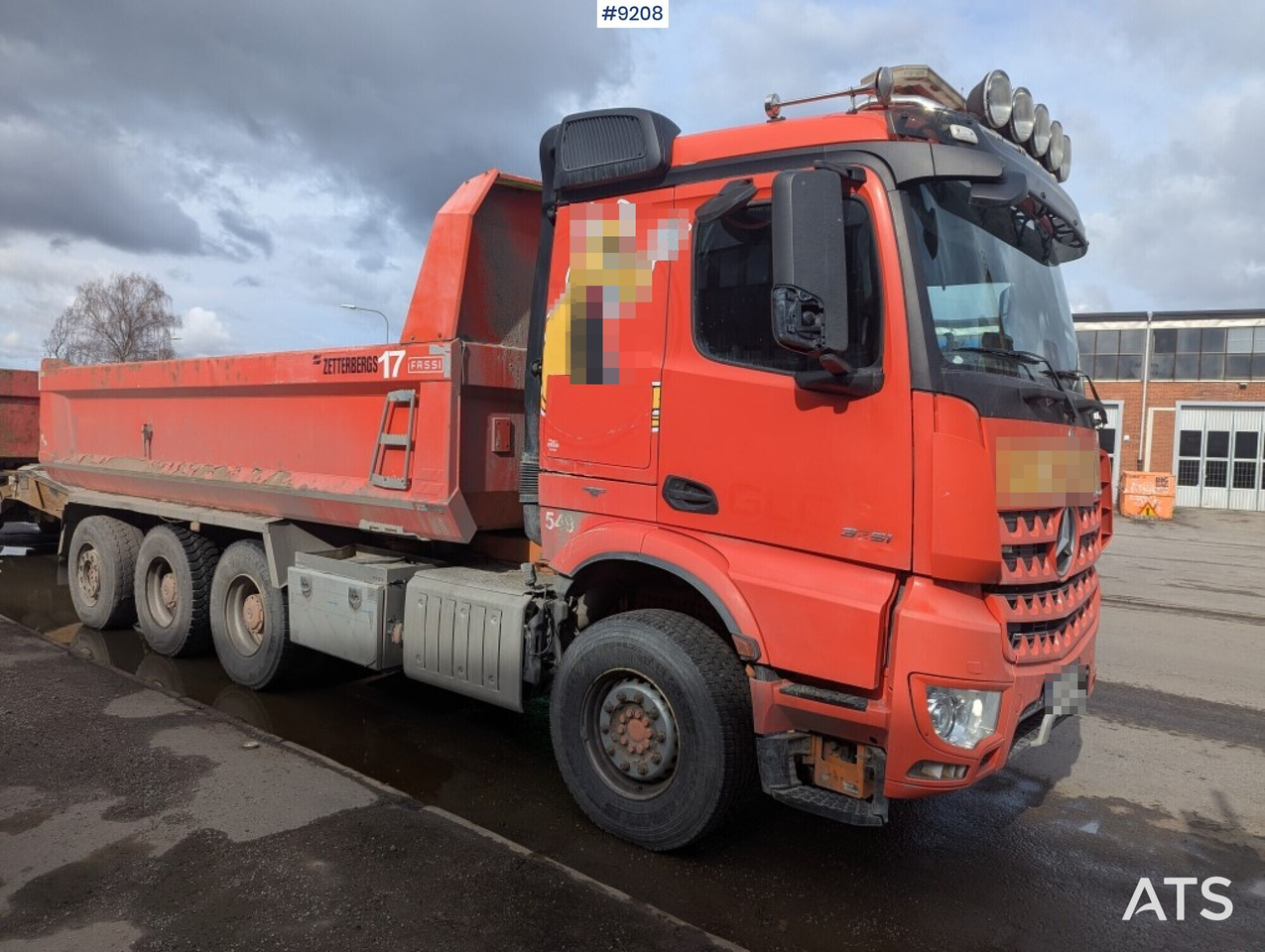 Dump / dozer truck Mercedes Benz Arocs 3251 8X4 with tipper wagon - Tipper: picture 2 Dump / dozer truck Mercedes Benz Arocs 3251 8X4 with tipper wagon - Tipper: picture 2