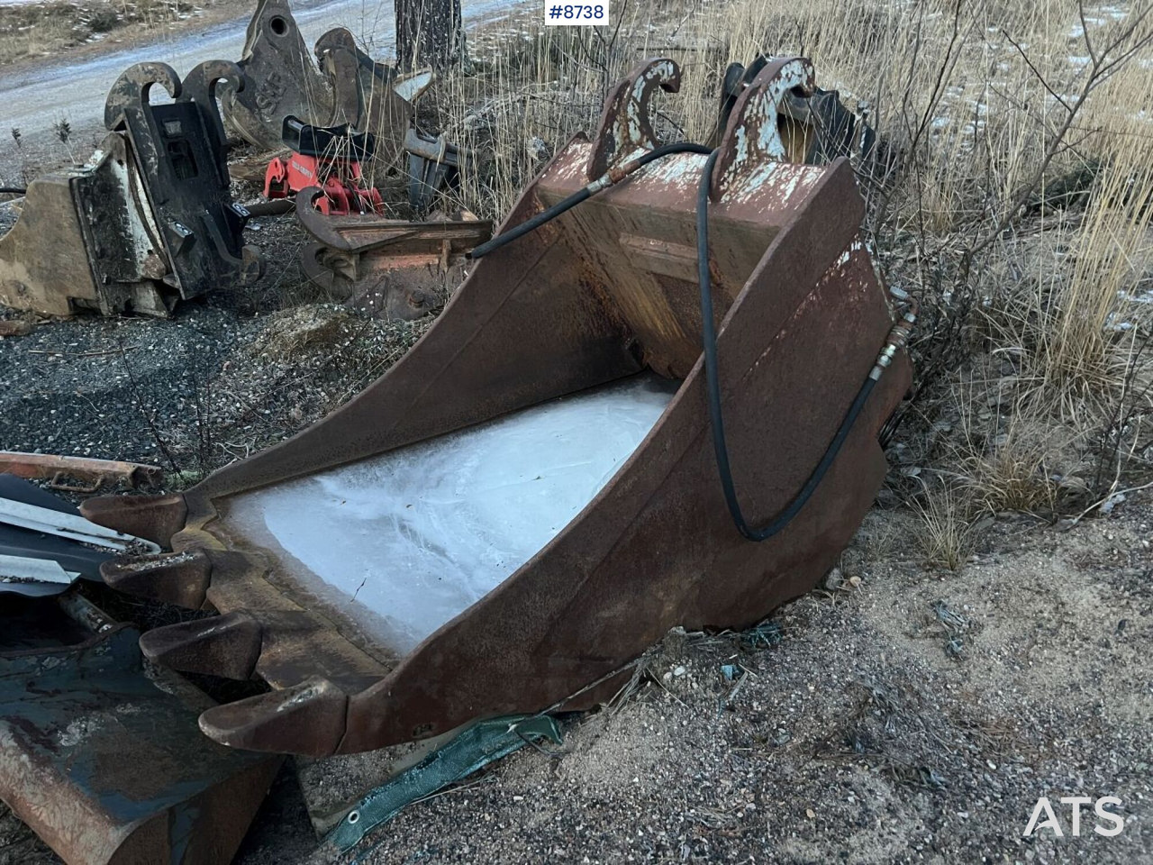 Grab John GJ600 Bucket SMP2 bracket - Excavator bucket: picture 1 Grab John GJ600 Bucket SMP2 bracket - Excavator bucket: picture 1