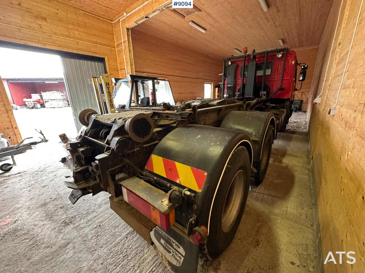 Hooklift, Volvo FL12 420 6x2 - Hook lift truck: picture 5 Hooklift, Volvo FL12 420 6x2 - Hook lift truck: picture 5