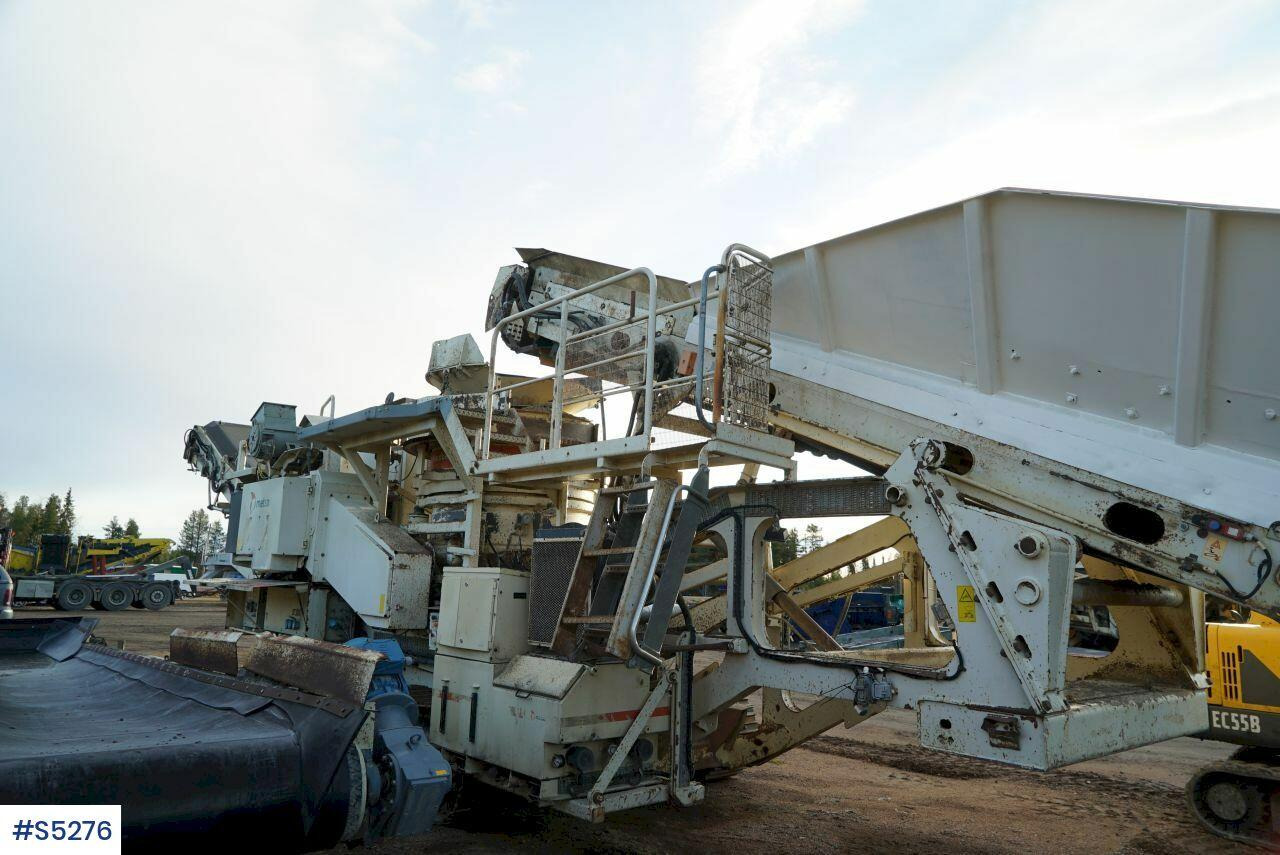 Crusher Metso Lokotrack  LT 300HP Crusher on tracks: picture 7