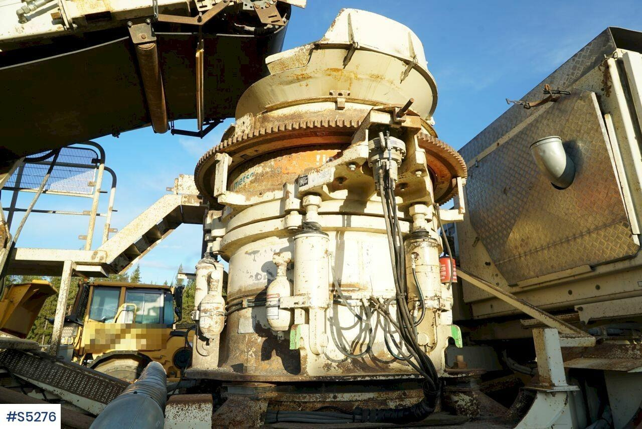 Crusher Metso Lokotrack  LT 300HP Crusher on tracks: picture 12