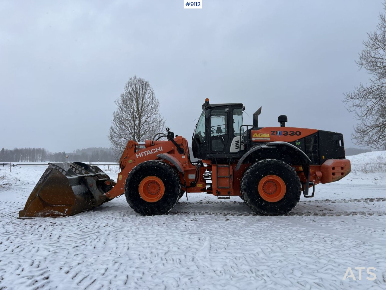 Hitachi ZW 330-5B Wheel loader with bucket (VIDEO) - Other machinery: picture 1 Hitachi ZW 330-5B Wheel loader with bucket (VIDEO) - Other machinery: picture 1