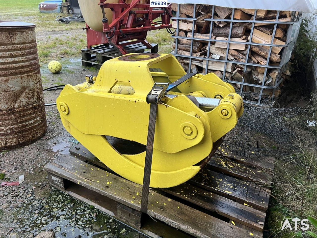 John Deere Logging Grapple SG 042 - Other machinery: picture 4 John Deere Logging Grapple SG 042 - Other machinery: picture 4