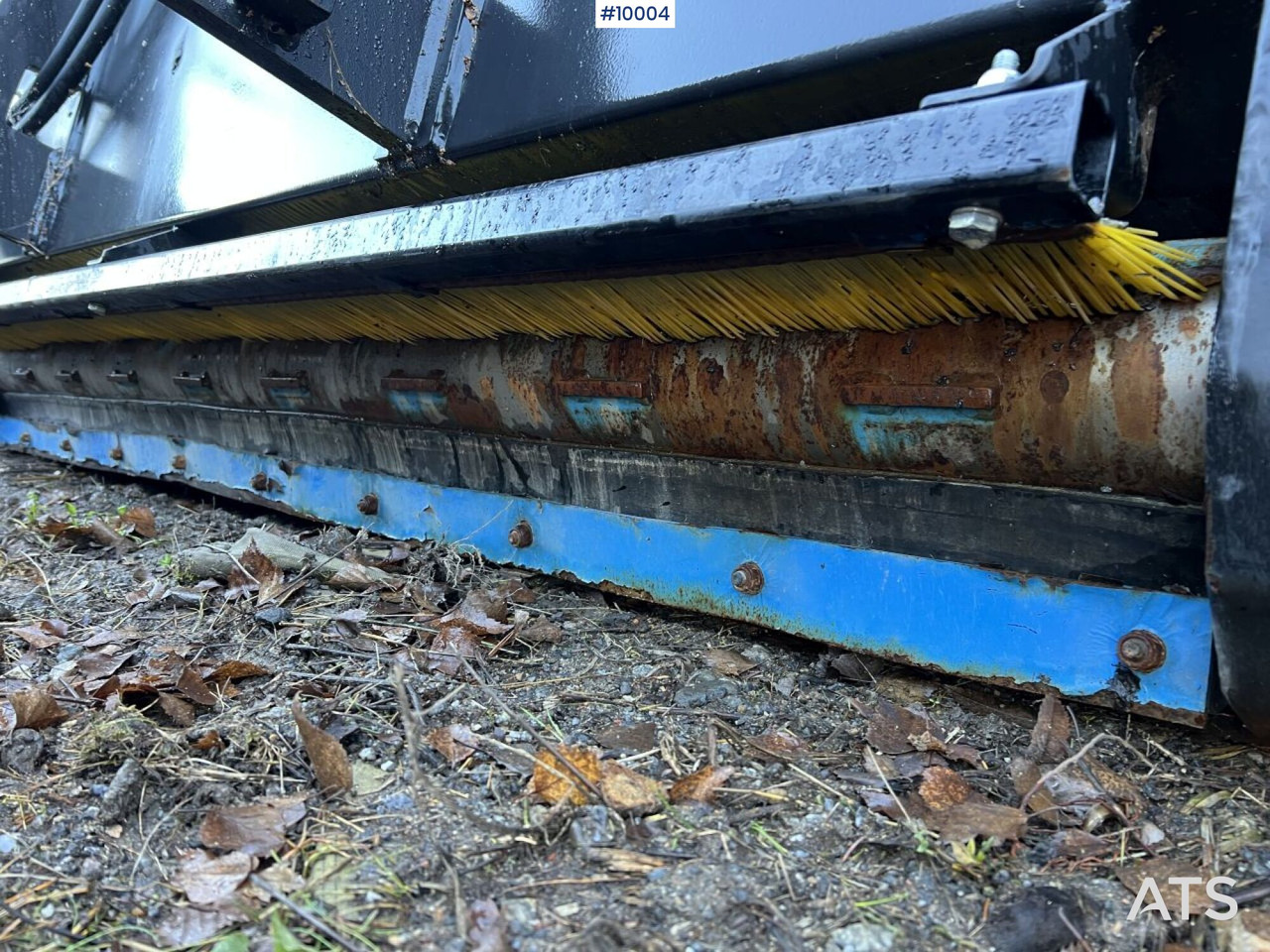 Sand spreader bucket 3350 L, Large BM - Other machinery: picture 5 Sand spreader bucket 3350 L, Large BM - Other machinery: picture 5