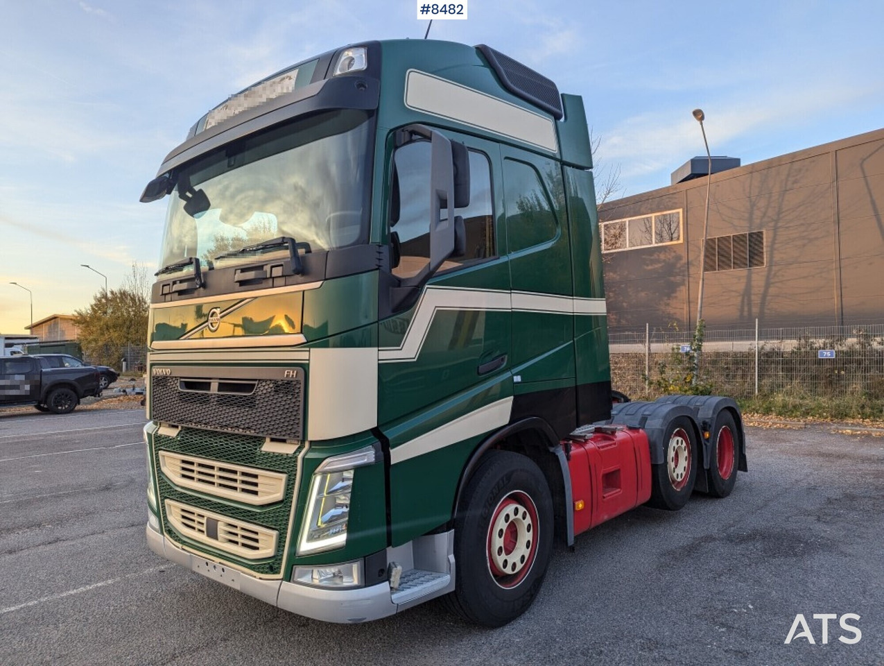 Tractor Unit Volvo FH460 Pusher - Other machinery: picture 1 Tractor Unit Volvo FH460 Pusher - Other machinery: picture 1