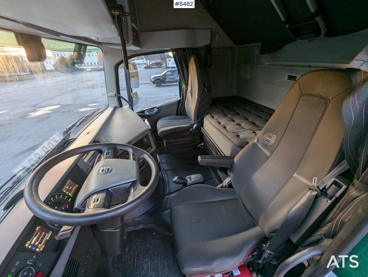 Tractor Unit Volvo FH460 Pusher - Other machinery: picture 5 Tractor Unit Volvo FH460 Pusher - Other machinery: picture 5