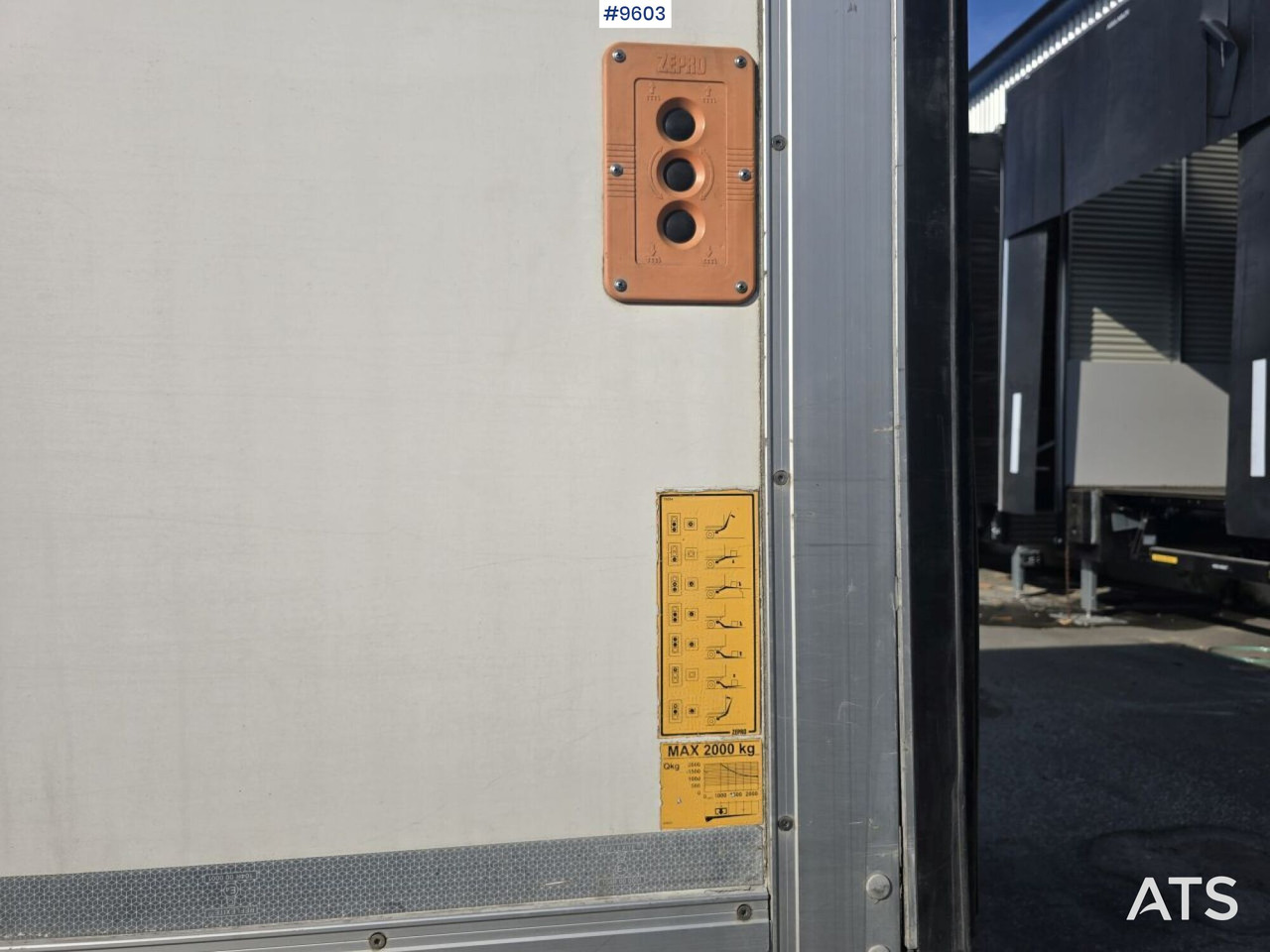 Box truck Scania P280 Skåpbil: picture 9