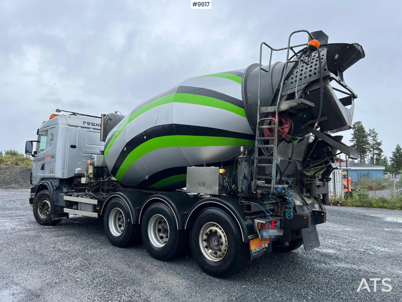 Scania R124 tridem with LAXO quick release / Concrete truck - Concrete mixer truck: picture 3 Scania R124 tridem with LAXO quick release / Concrete truck - Concrete mixer truck: picture 3