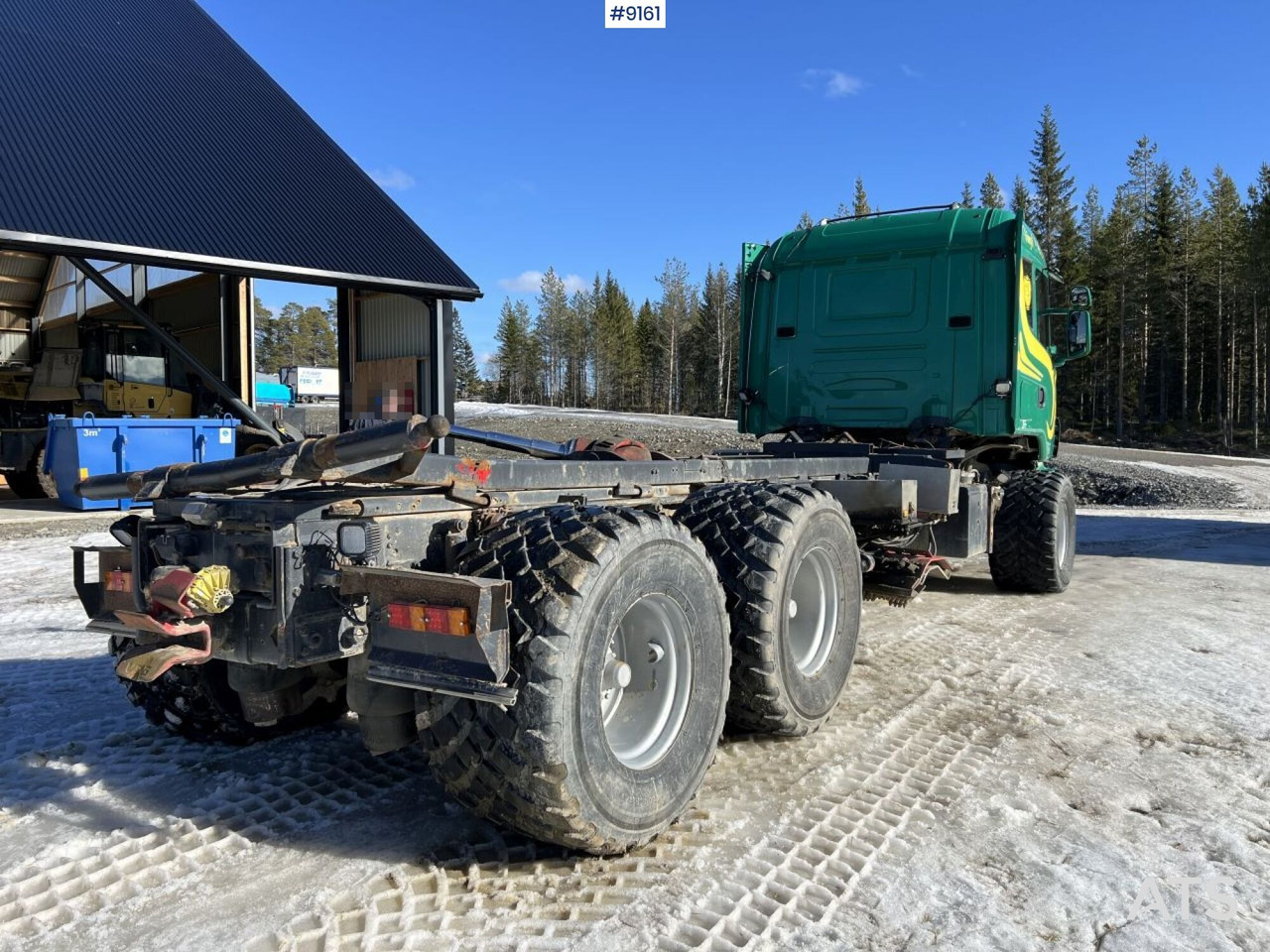 Scania R124 with cameleont quick lock, underbite and plow attachments - Cab chassis truck: picture 4 Scania R124 with cameleont quick lock, underbite and plow attachments - Cab chassis truck: picture 4