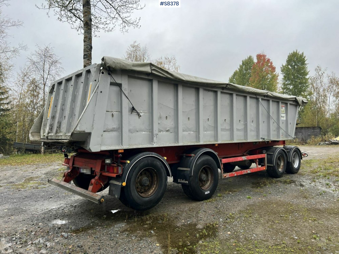 Tipper trailer, Fruehauf TP-87, 4-axles, Dump body Benalu - Tipper trailer: picture 5 Tipper trailer, Fruehauf TP-87, 4-axles, Dump body Benalu - Tipper trailer: picture 5