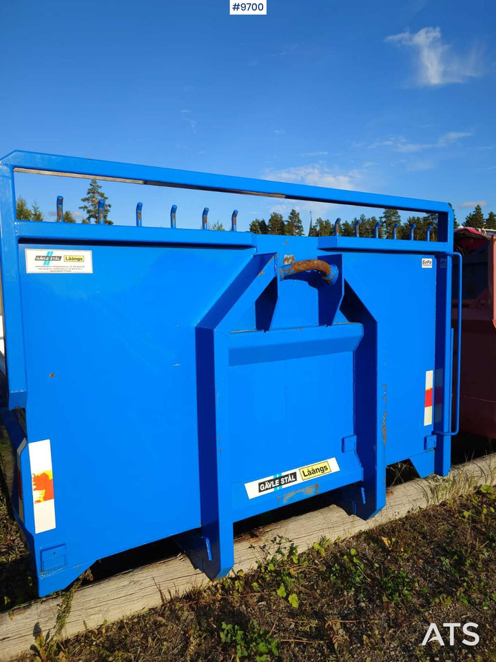 Truck body / Flatbed - Roll-off container: picture 3 Truck body / Flatbed - Roll-off container: picture 3