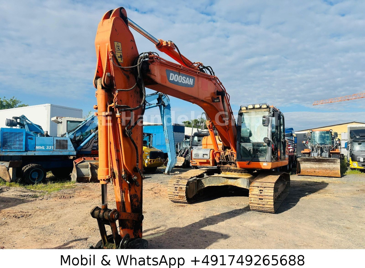 Doosan DX 225LC-3 *Monoausleger/Klima/Kamera - Crawler excavator: picture 1 Doosan DX 225LC-3 *Monoausleger/Klima/Kamera - Crawler excavator: picture 1