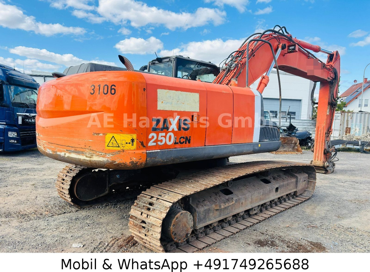 Hitachi ZX250LCN-3 *16.800 STD/Monoausleger/OilQuick - Crawler excavator: picture 5 Hitachi ZX250LCN-3 *16.800 STD/Monoausleger/OilQuick - Crawler excavator: picture 5
