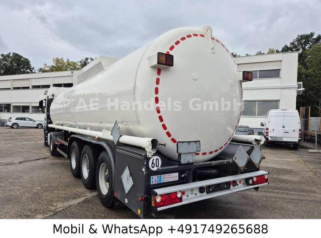 Schrader Z-STA 24-41/1 Chemie *41.000Liter / 1xKammer - Tank semi-trailer: picture 5 Schrader Z-STA 24-41/1 Chemie *41.000Liter / 1xKammer - Tank semi-trailer: picture 5