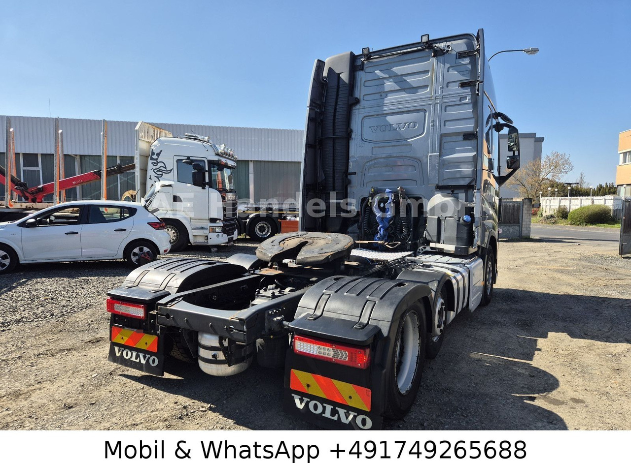 Volvo FH 460 Globe XL LL Low *Retarder/Hubsattel/Lift - Tractor unit: picture 3 Volvo FH 460 Globe XL LL Low *Retarder/Hubsattel/Lift - Tractor unit: picture 3