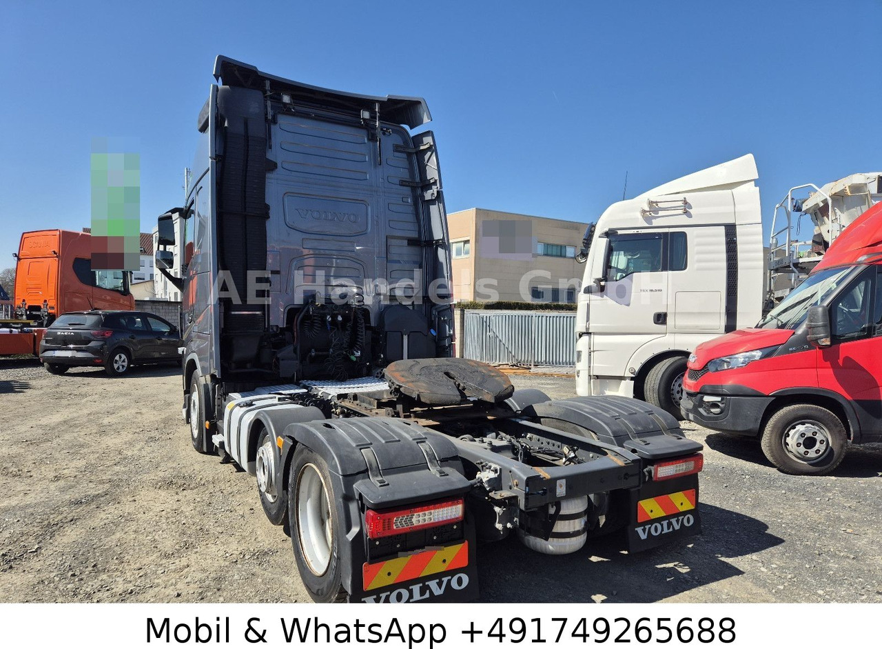 Volvo FH 460 Globe XL LL Low *Retarder/Hubsattel/Lift - Tractor unit: picture 3 Volvo FH 460 Globe XL LL Low *Retarder/Hubsattel/Lift - Tractor unit: picture 3
