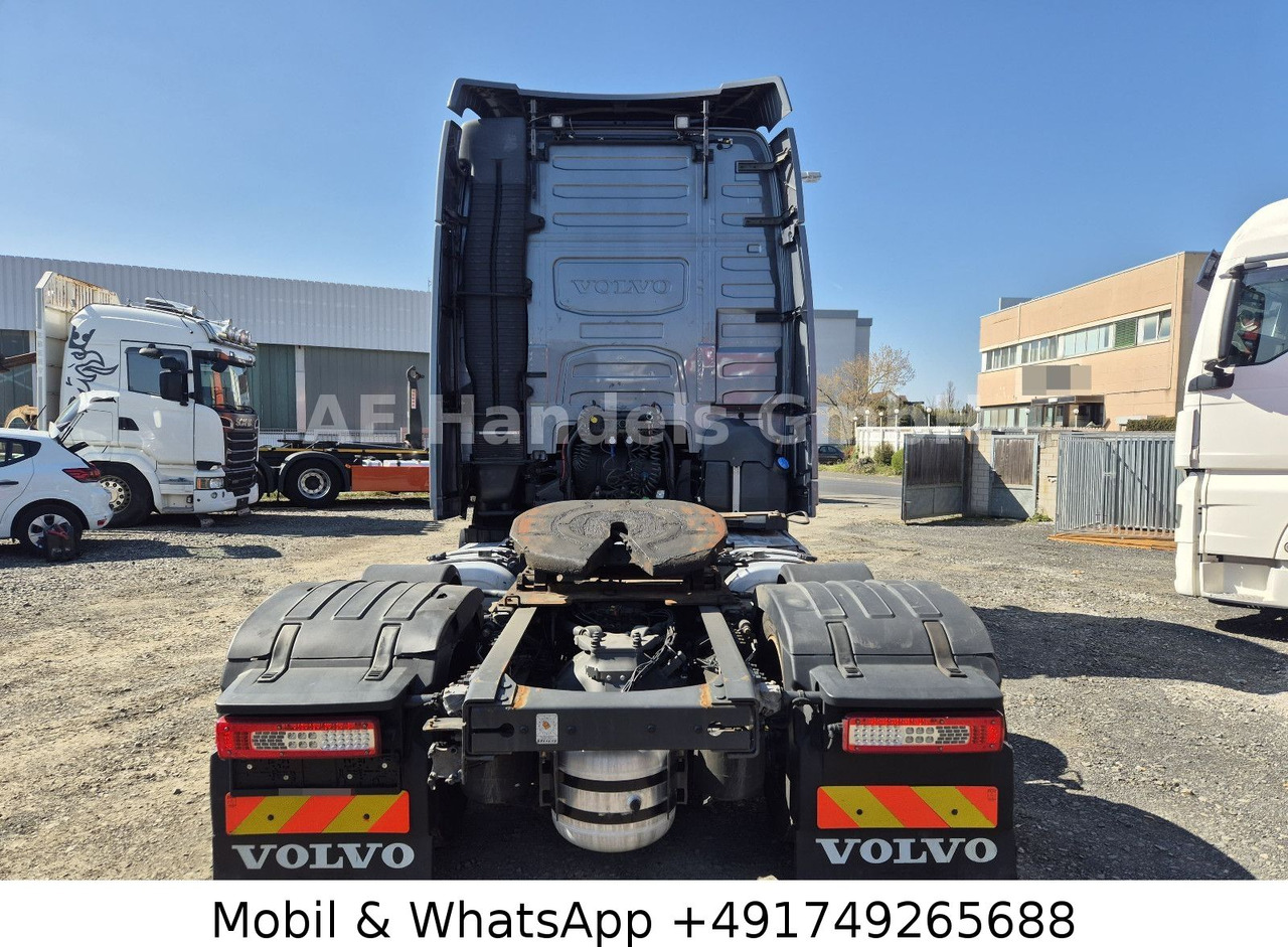 Volvo FH 460 Globe XL LL Low *Retarder/Hubsattel/Lift - Tractor unit: picture 4 Volvo FH 460 Globe XL LL Low *Retarder/Hubsattel/Lift - Tractor unit: picture 4