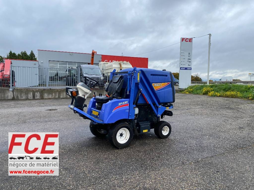 Iseki SF 235F 1er Main endommagée - Mower: picture 1 Iseki SF 235F 1er Main endommagée - Mower: picture 1