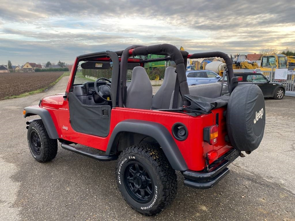 SUV Jeep WRANGLER 2.5i 118 Véhicule d'Origine Française: picture 13 SUV Jeep WRANGLER 2.5i 118 Véhicule d'Origine Française: picture 13