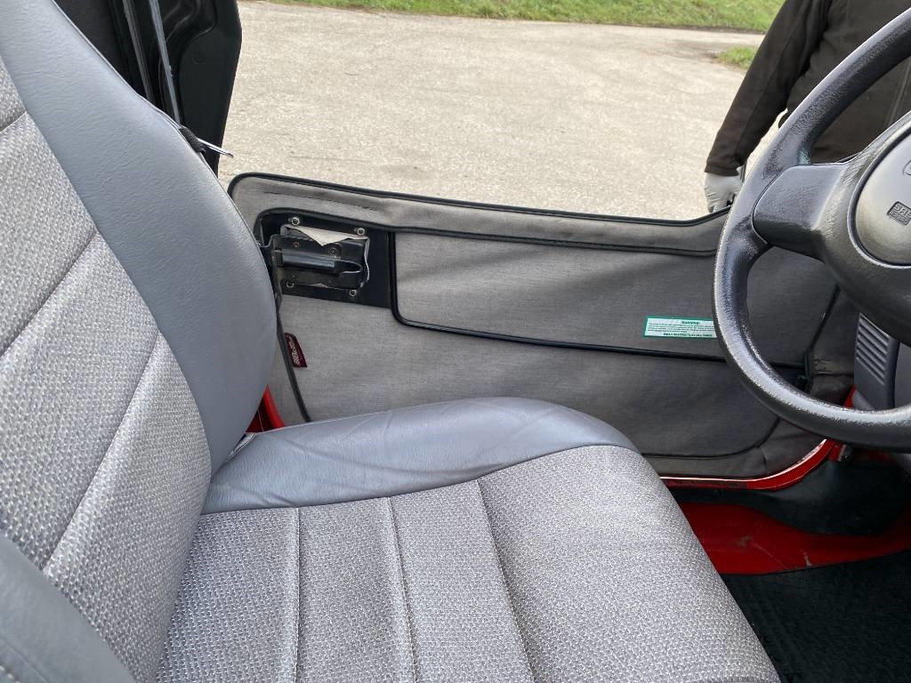 SUV Jeep WRANGLER 2.5i 118 Véhicule d'Origine Française: picture 28 SUV Jeep WRANGLER 2.5i 118 Véhicule d'Origine Française: picture 28