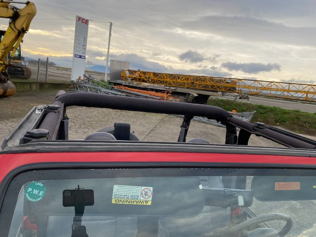 SUV Jeep WRANGLER 2.5i 118 Véhicule d'Origine Française: picture 35 SUV Jeep WRANGLER 2.5i 118 Véhicule d'Origine Française: picture 35