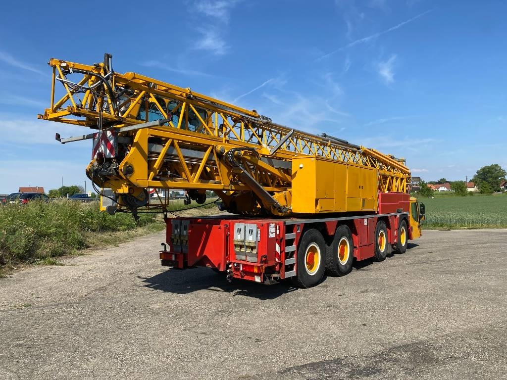 Liebherr MK 88 Certificat CE / 1er Main endommagée - Self-erecting tower crane: picture 4 Liebherr MK 88 Certificat CE / 1er Main endommagée - Self-erecting tower crane: picture 4