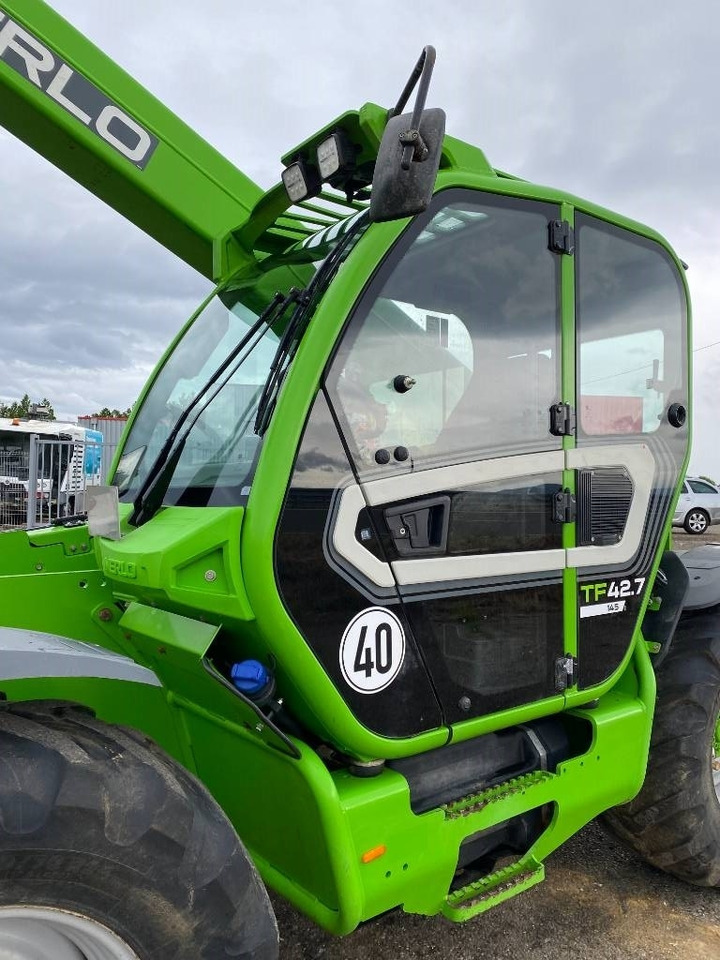 Telescopic handler Merlo TF 42.7-145 / 40Km/H endommagé: picture 22