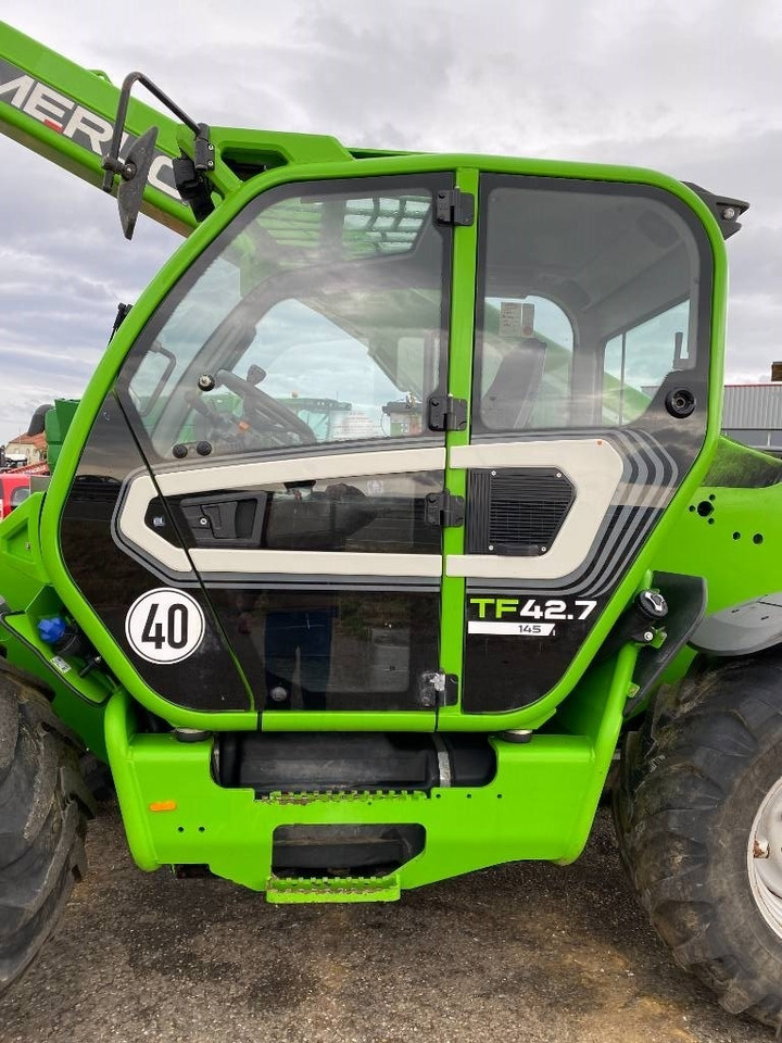 Telescopic handler Merlo TF 42.7-145 / 40Km/H endommagé: picture 23