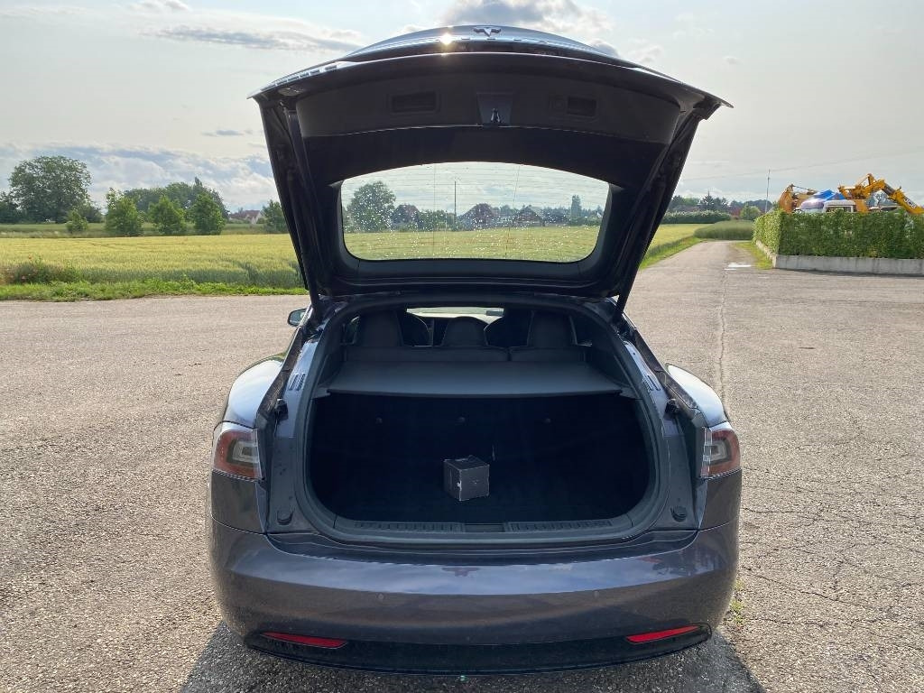 Car Tesla MODEL S 100D Carte Grise Française endommagée: picture 37