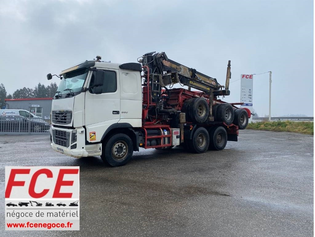 Volvo FH 660 RETARDER /DIEBOLT D2887 2017 endommagé - Timber truck: picture 1 Volvo FH 660 RETARDER /DIEBOLT D2887 2017 endommagé - Timber truck: picture 1