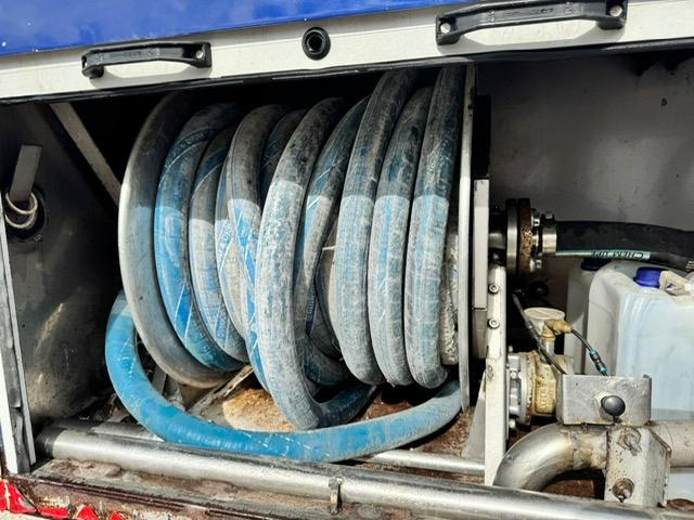DAF XF 480 + CITERNE FRUEHAUF ADBLUE 23500 L - Tractor unit, Tank semi-trailer: picture 5 DAF XF 480 + CITERNE FRUEHAUF ADBLUE 23500 L - Tractor unit, Tank semi-trailer: picture 5